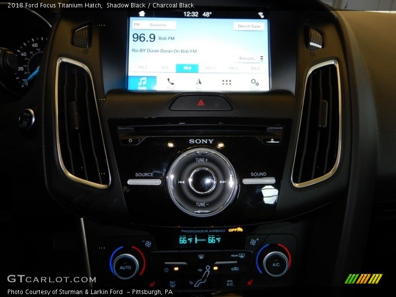 Shadow Black / Charcoal Black 2018 Ford Focus Titanium Hatch