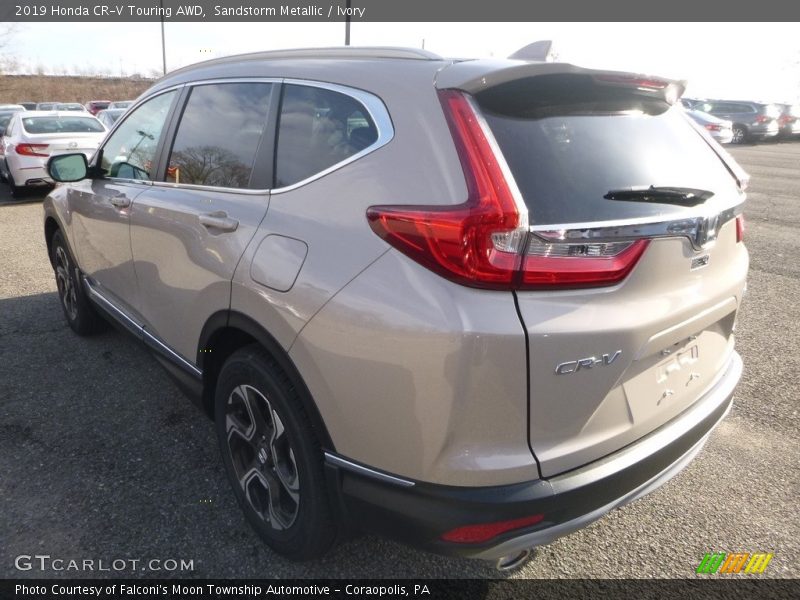 Sandstorm Metallic / Ivory 2019 Honda CR-V Touring AWD