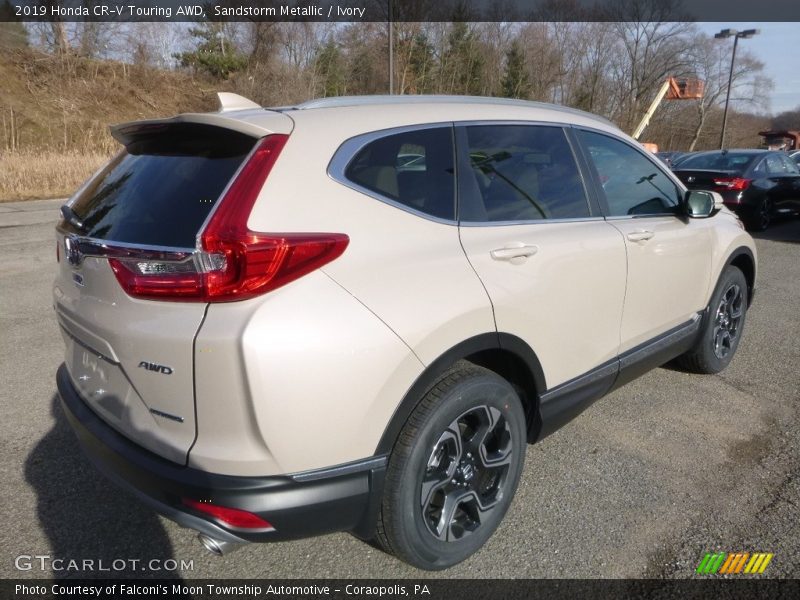 Sandstorm Metallic / Ivory 2019 Honda CR-V Touring AWD