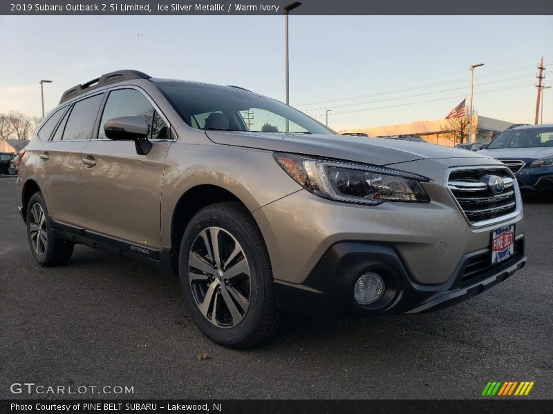 Ice Silver Metallic / Warm Ivory 2019 Subaru Outback 2.5i Limited