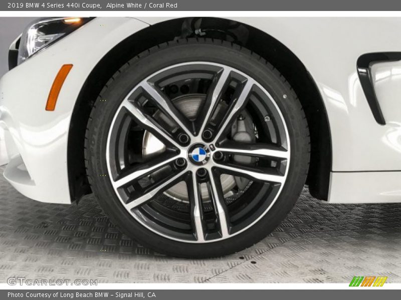 Alpine White / Coral Red 2019 BMW 4 Series 440i Coupe