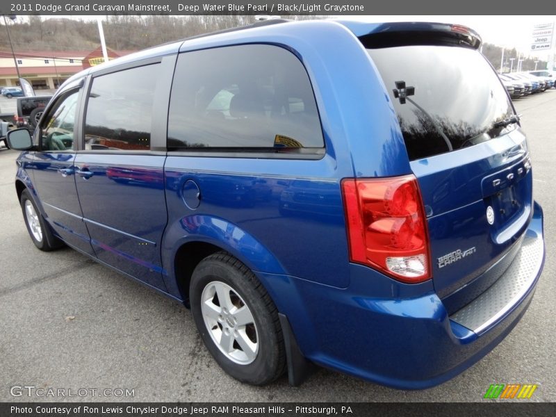 Deep Water Blue Pearl / Black/Light Graystone 2011 Dodge Grand Caravan Mainstreet