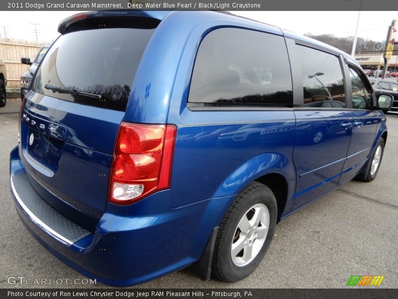 Deep Water Blue Pearl / Black/Light Graystone 2011 Dodge Grand Caravan Mainstreet