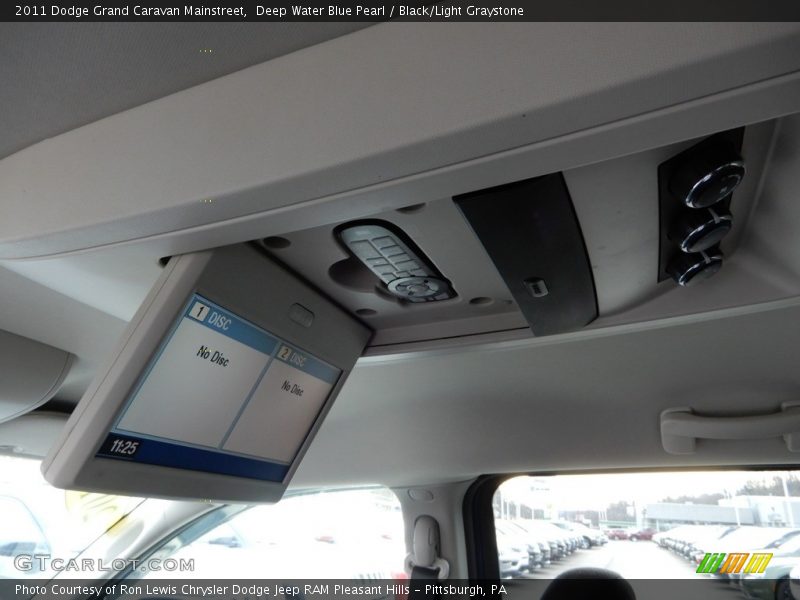Deep Water Blue Pearl / Black/Light Graystone 2011 Dodge Grand Caravan Mainstreet