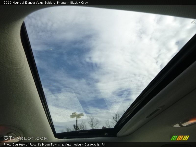 Phantom Black / Gray 2019 Hyundai Elantra Value Edition