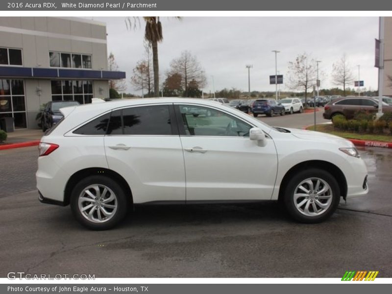 White Diamond Pearl / Parchment 2016 Acura RDX