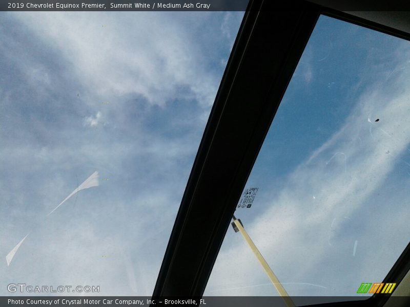 Summit White / Medium Ash Gray 2019 Chevrolet Equinox Premier
