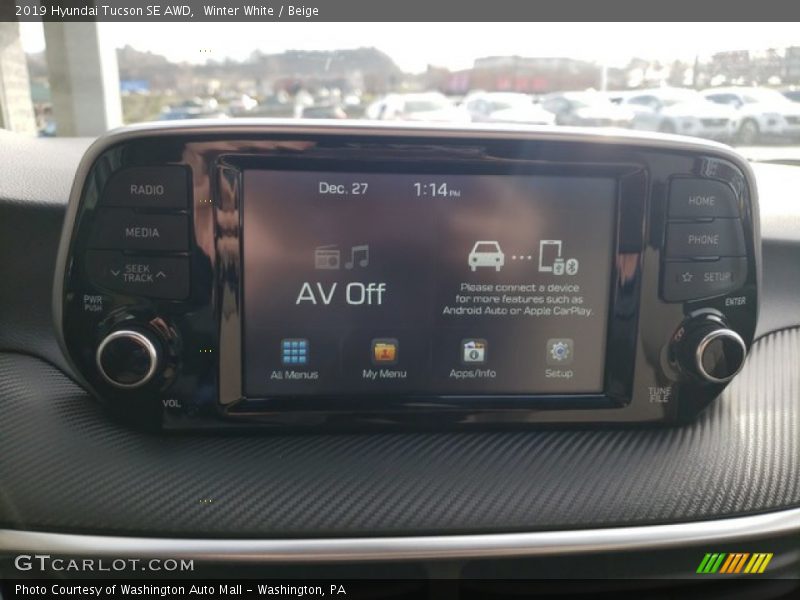 Winter White / Beige 2019 Hyundai Tucson SE AWD