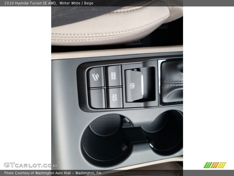 Winter White / Beige 2019 Hyundai Tucson SE AWD