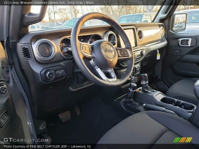 Sting-Gray / Black 2019 Jeep Wrangler Unlimited Sahara 4x4