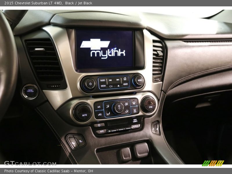Black / Jet Black 2015 Chevrolet Suburban LT 4WD