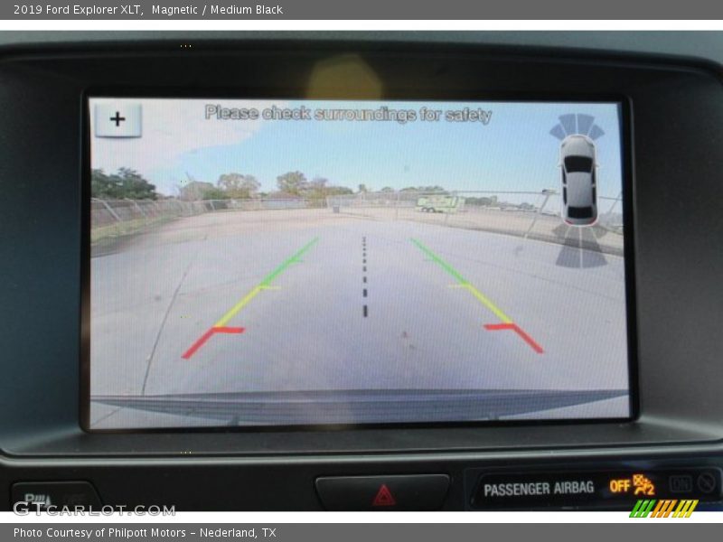 Magnetic / Medium Black 2019 Ford Explorer XLT