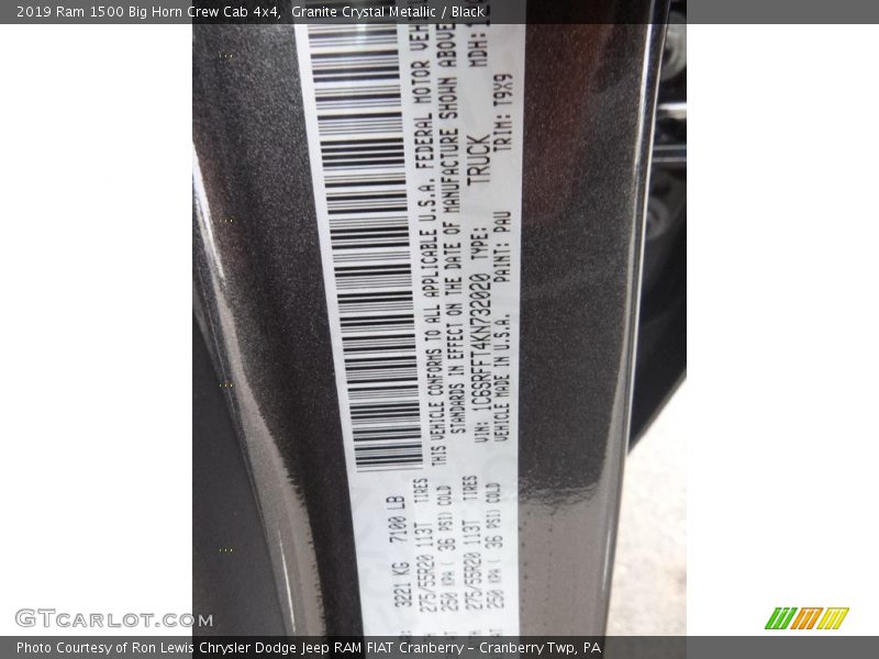 Granite Crystal Metallic / Black 2019 Ram 1500 Big Horn Crew Cab 4x4