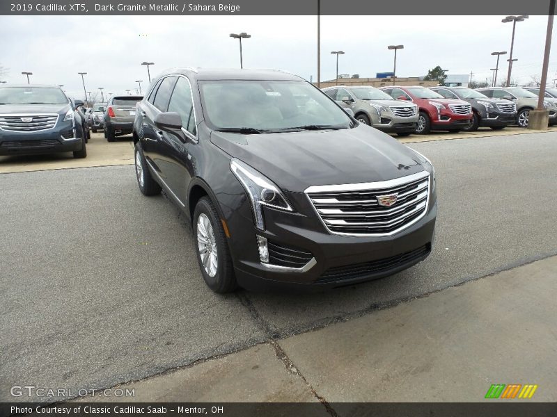 Dark Granite Metallic / Sahara Beige 2019 Cadillac XT5