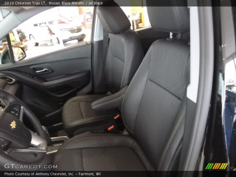 Mosaic Black Metallic / Jet Black 2019 Chevrolet Trax LT