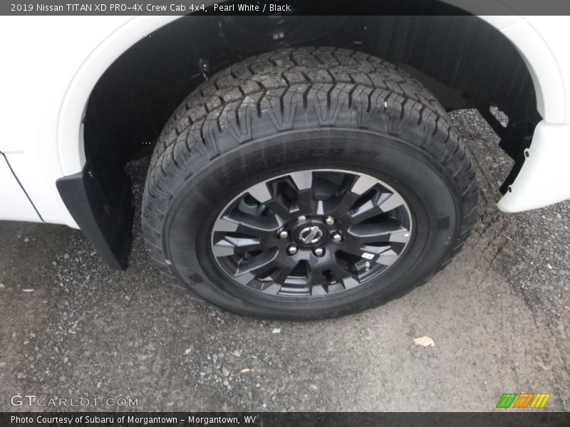 Pearl White / Black 2019 Nissan TITAN XD PRO-4X Crew Cab 4x4
