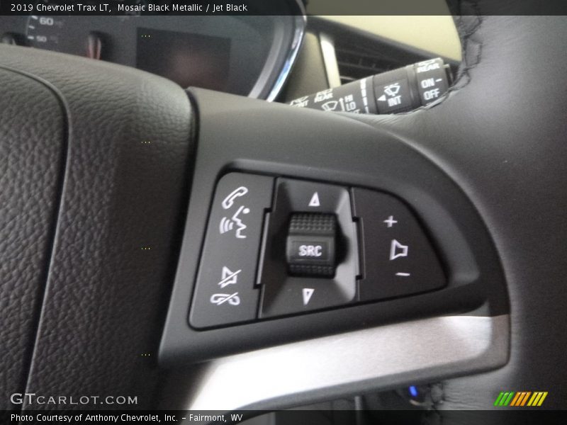 Mosaic Black Metallic / Jet Black 2019 Chevrolet Trax LT
