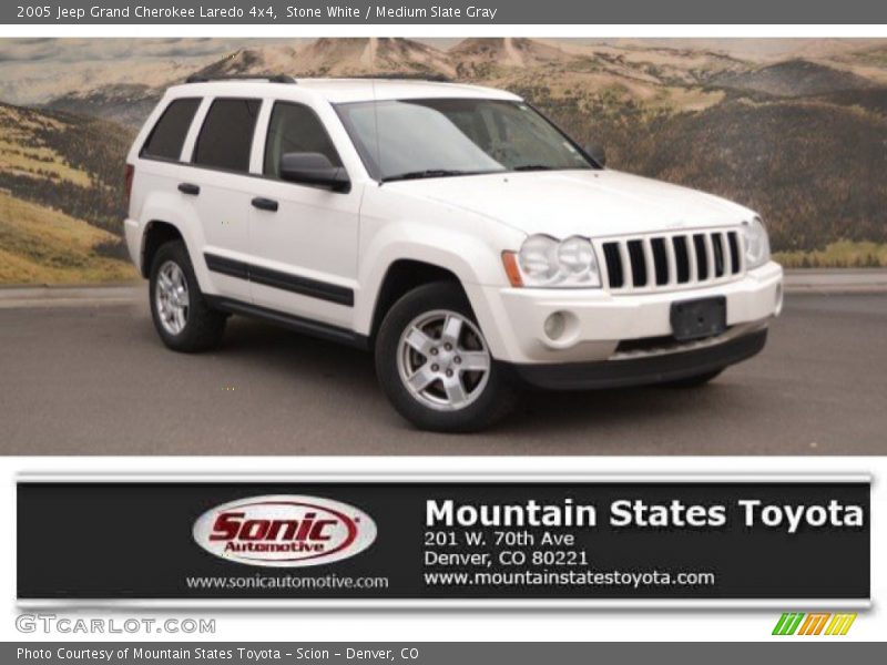 Stone White / Medium Slate Gray 2005 Jeep Grand Cherokee Laredo 4x4