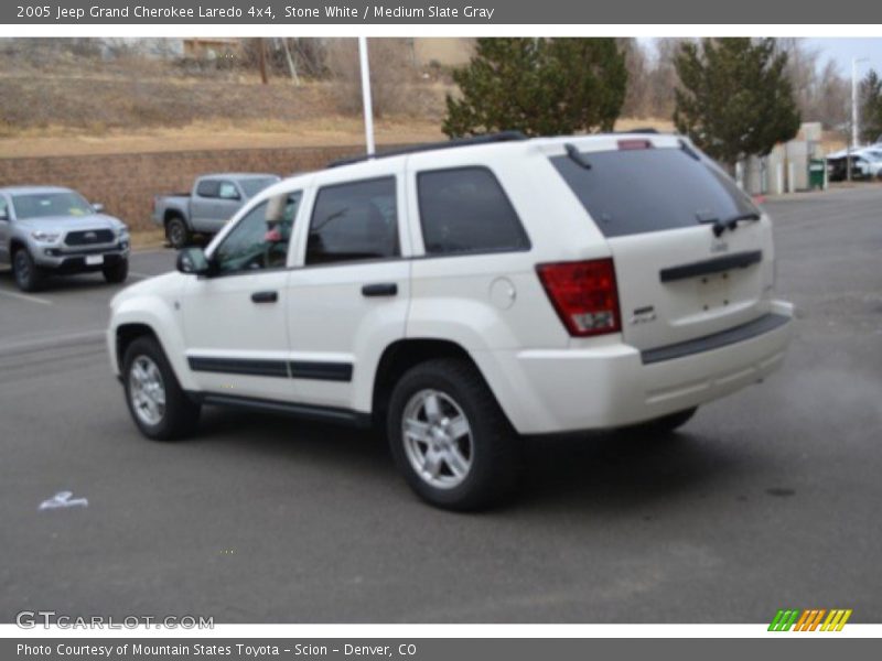 Stone White / Medium Slate Gray 2005 Jeep Grand Cherokee Laredo 4x4