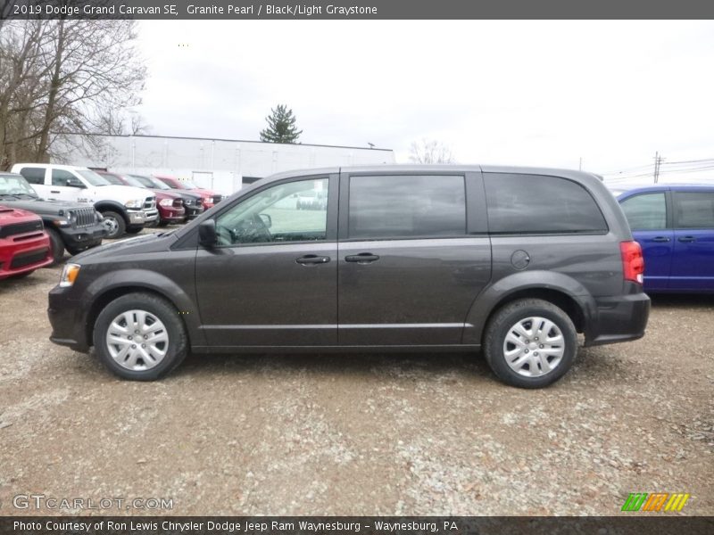 Granite Pearl / Black/Light Graystone 2019 Dodge Grand Caravan SE