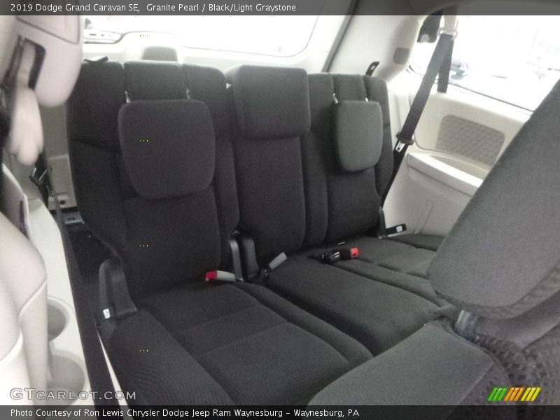 Granite Pearl / Black/Light Graystone 2019 Dodge Grand Caravan SE