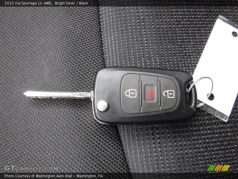 Bright Silver / Black 2013 Kia Sportage LX AWD