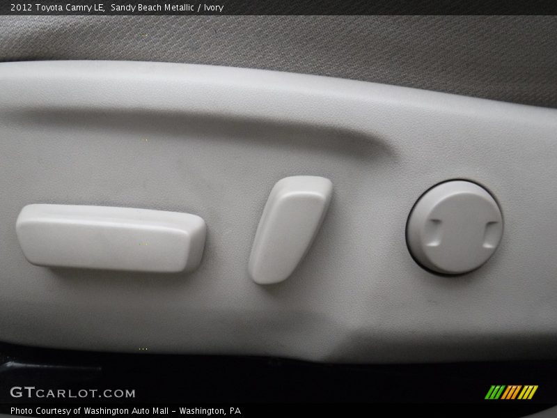 Sandy Beach Metallic / Ivory 2012 Toyota Camry LE