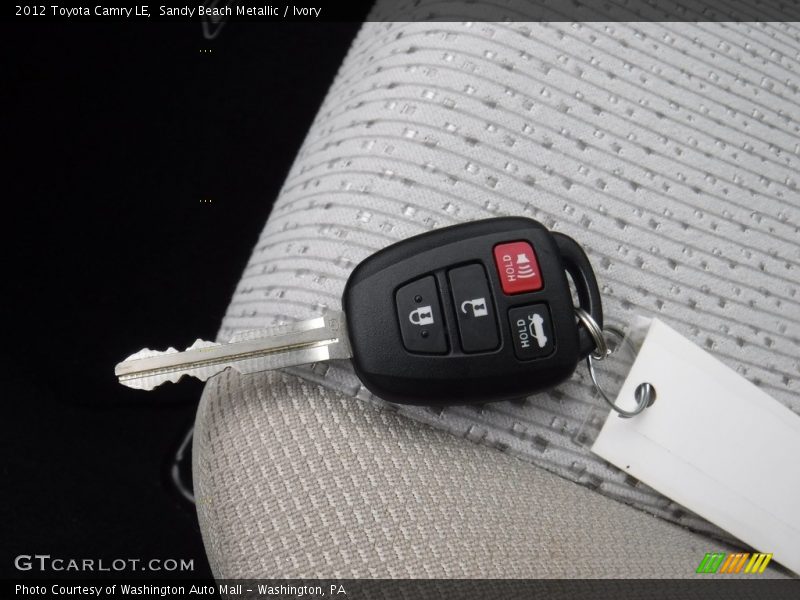 Sandy Beach Metallic / Ivory 2012 Toyota Camry LE