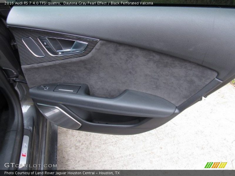 Daytona Gray Pearl Effect / Black Perforated Valcona 2016 Audi RS 7 4.0 TFSI quattro