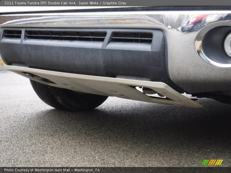 Super White / Graphite Gray 2011 Toyota Tundra SR5 Double Cab 4x4