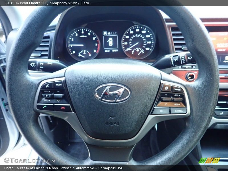 Symphony Silver / Black 2018 Hyundai Elantra SEL