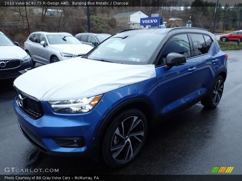 Bursting Blue Metallic / Charcoal 2019 Volvo XC40 T5 R-Design AWD