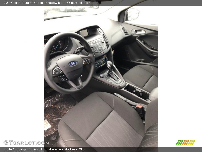 Shadow Black / Charcoal Black 2019 Ford Fiesta SE Sedan