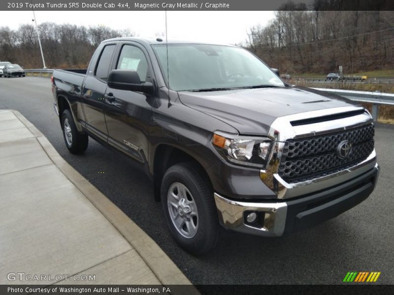 Magnetic Gray Metallic / Graphite 2019 Toyota Tundra SR5 Double Cab 4x4