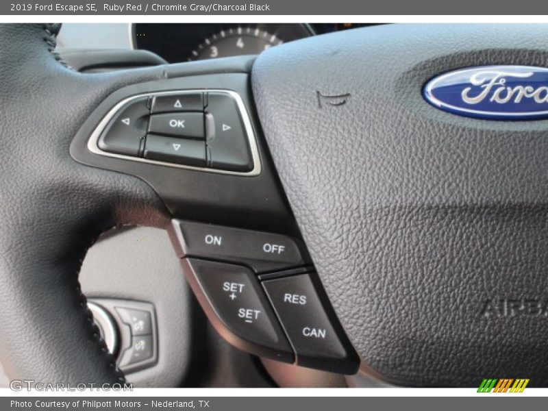 Ruby Red / Chromite Gray/Charcoal Black 2019 Ford Escape SE