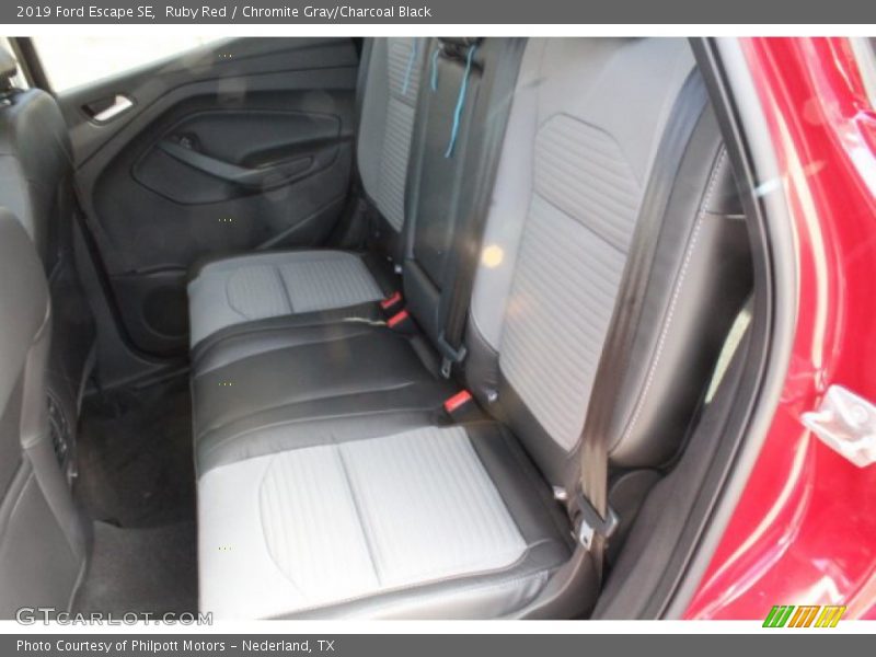 Ruby Red / Chromite Gray/Charcoal Black 2019 Ford Escape SE