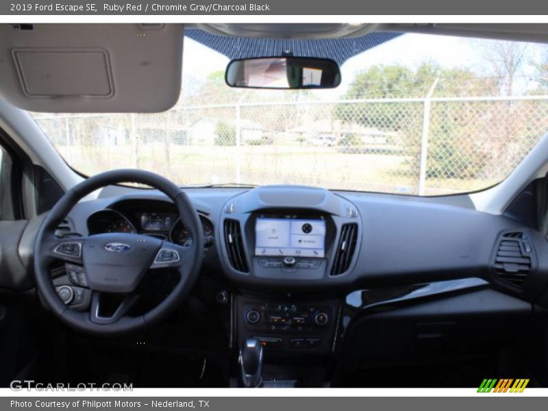 Ruby Red / Chromite Gray/Charcoal Black 2019 Ford Escape SE