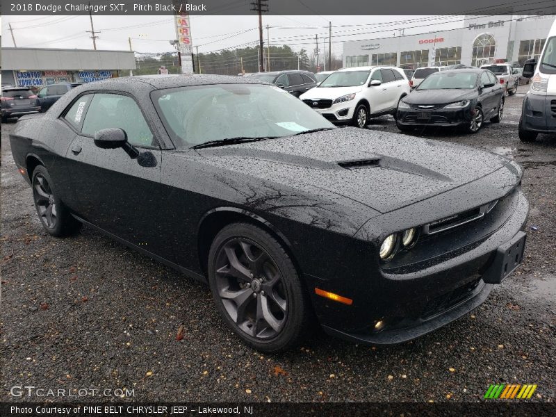 Pitch Black / Black 2018 Dodge Challenger SXT