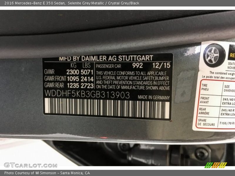 Selenite Grey Metallic / Crystal Grey/Black 2016 Mercedes-Benz E 350 Sedan