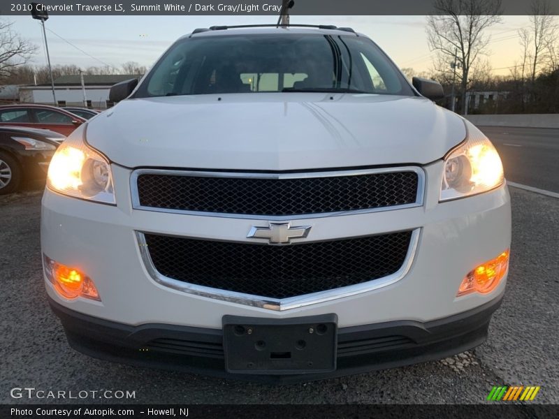 Summit White / Dark Gray/Light Gray 2010 Chevrolet Traverse LS