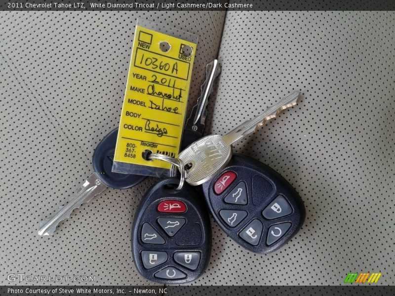 White Diamond Tricoat / Light Cashmere/Dark Cashmere 2011 Chevrolet Tahoe LTZ