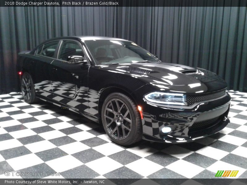 Pitch Black / Brazen Gold/Black 2018 Dodge Charger Daytona