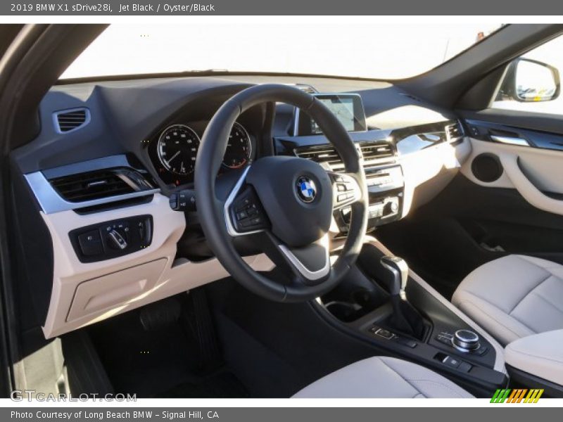 Jet Black / Oyster/Black 2019 BMW X1 sDrive28i