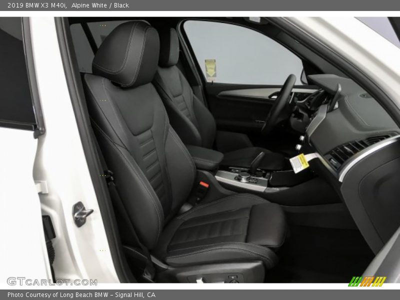 Alpine White / Black 2019 BMW X3 M40i