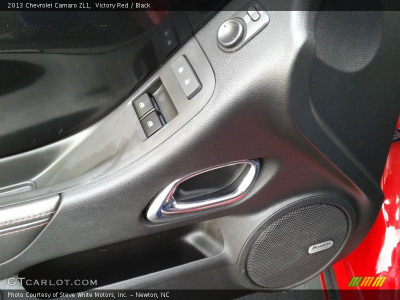 Victory Red / Black 2013 Chevrolet Camaro ZL1