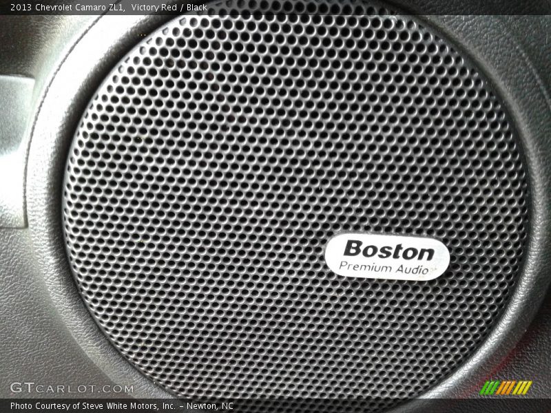 Victory Red / Black 2013 Chevrolet Camaro ZL1