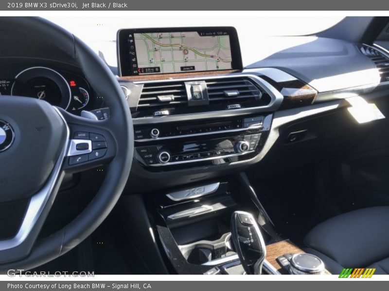 Jet Black / Black 2019 BMW X3 sDrive30i