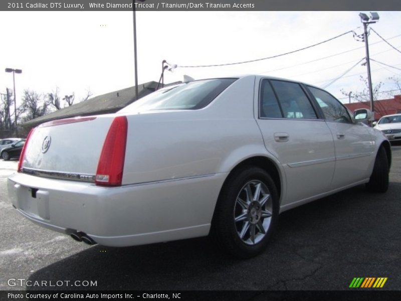 White Diamond Tricoat / Titanium/Dark Titanium Accents 2011 Cadillac DTS Luxury