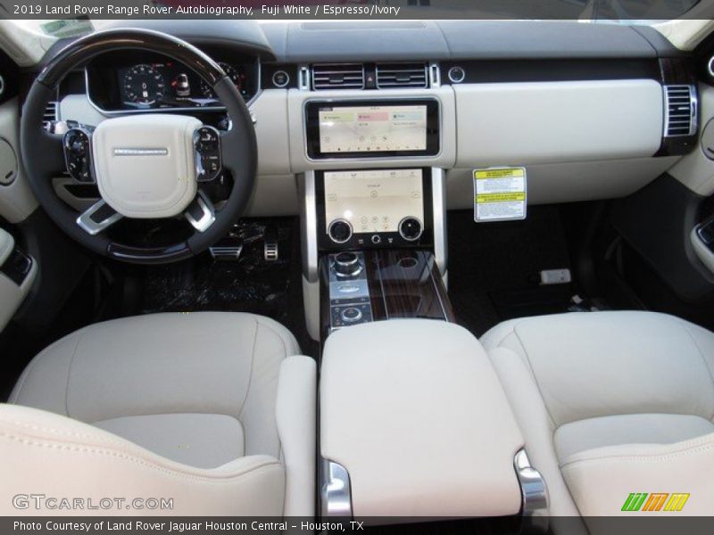 Dashboard of 2019 Range Rover Autobiography