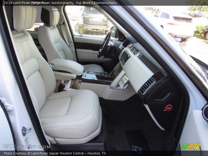 Front Seat of 2019 Range Rover Autobiography